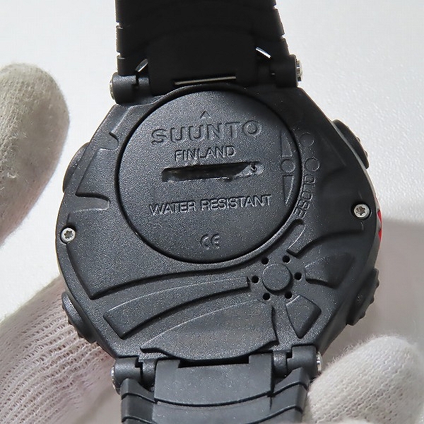 実際に弊社で買取させて頂いたSUUNTO/スント Vector Rouge/ベクタールージュ クォーツ/腕時計 SS011516400【動作未確認】の画像 3枚目