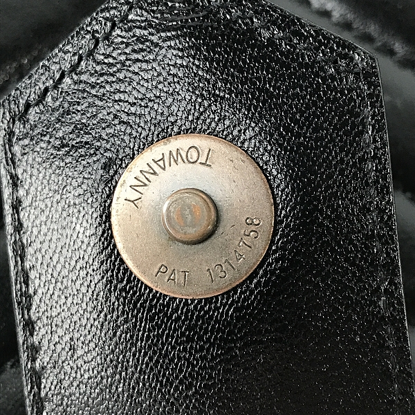 実際に弊社で買取させて頂いたYves Saint Laurent/イブサンローラン クラッチバッグ ブラックの画像 5枚目