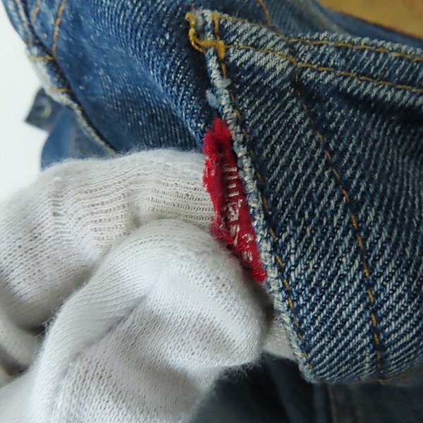 実際に弊社で買取させて頂いたLevis/リーバイス 501 ヴィンテージ 刻印16 ビッグE ボタンフライ デニムパンツの画像 9枚目