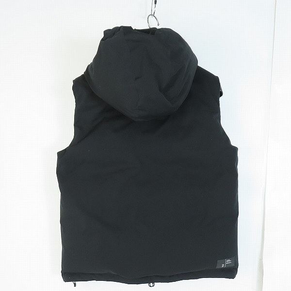 実際に弊社で買取させて頂いたuniform experiment/ユニフォームエクスペリメント リバーシブル フーディ ダウン ベスト UE-189044/2の画像 1枚目