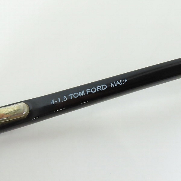 実際に弊社で買取させて頂いたTOM FORD/トムフォード 眼鏡/メガネフレーム /アイウェア TF5142 001の画像 6枚目