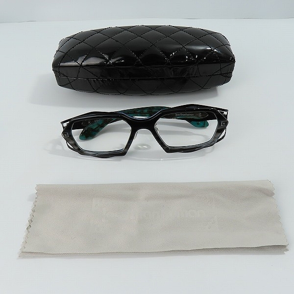 実際に弊社で買取させて頂いたLESS THAN HUMAN/レスザンヒューマン 眼鏡/メガネフレーム アイウェア Clockwork.O 9610Sの画像 8枚目