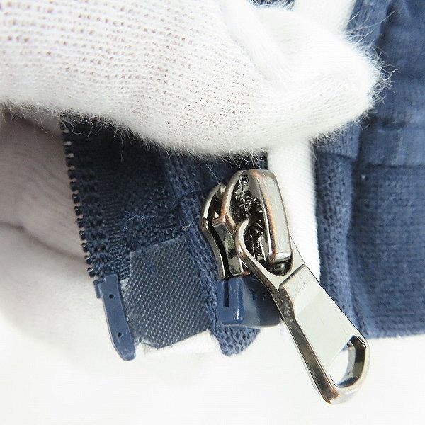 実際に弊社で買取させて頂いたEMPORIO ARMANI/エンポリオアルマーニ トラックジャケット/パンツ セットアップ ネイビーの画像 8枚目