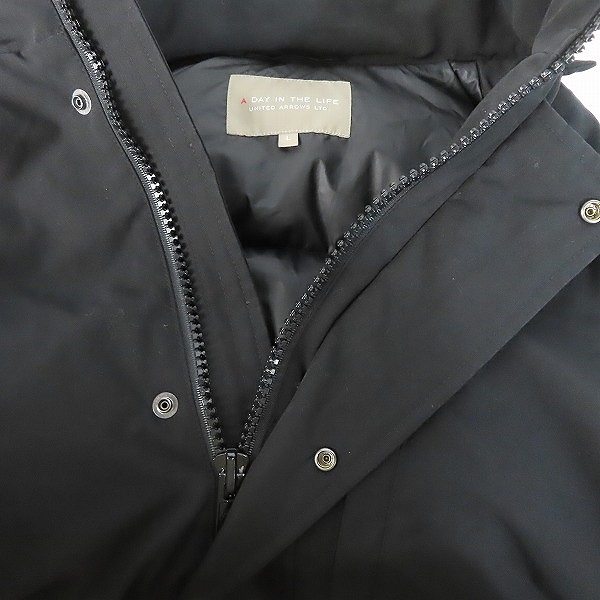 実際に弊社で買取させて頂いたUNITED ARROWS/ユナイテッドアローズ a day in the life ロングダウンジャケット ファー付き Lの画像 4枚目