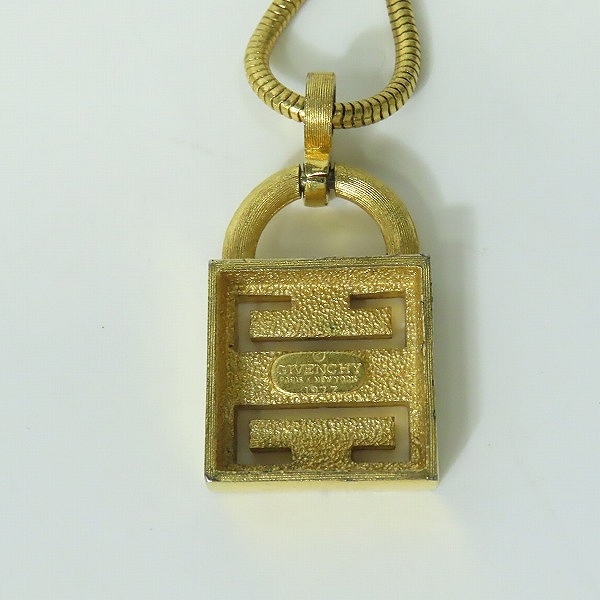 実際に弊社で買取させて頂いたGIVENCHY/ジバンシィ 4Gロゴネックレス ゴールドの画像 2枚目