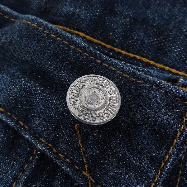 実際に弊社で買取させて頂いたLEVI'S/リーバイス 501XX 復刻 刻印555 ビッグE 赤耳 米国製 デニムパンツ 47501-0117/W33L36の画像 5枚目