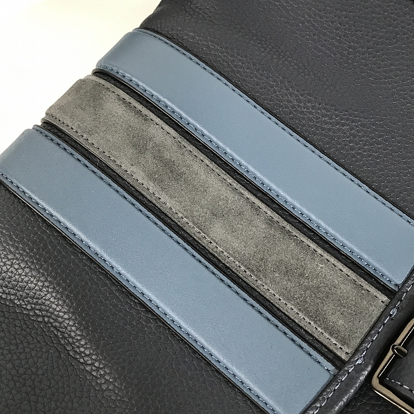 実際に弊社で買取させて頂いたCOACH/コーチ Hitch Crossbody With Varsity Stripe レザーショルダーバッグ C5382の画像 7枚目