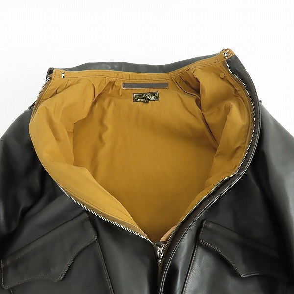 実際に弊社で買取させて頂いたTHE REAL McCOY'S/ザ リアルマッコイズ A-2 (MODEL 220) レザー フライトジャケット MJ22001/42 の画像 2枚目