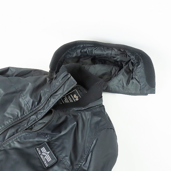 実際に弊社で買取させて頂いたALPHA INDUSTRIES/アルファインダストリーズ HOODED RIB JACKET フーテッド リブ ジャケット 20548-001/XLの画像 2枚目