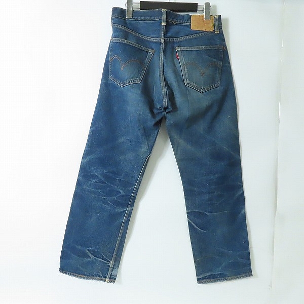 実際に弊社で買取させて頂いたLevis/リーバイス 501 ヴィンテージ 刻印16 ビッグE ボタンフライ デニムパンツの画像 1枚目