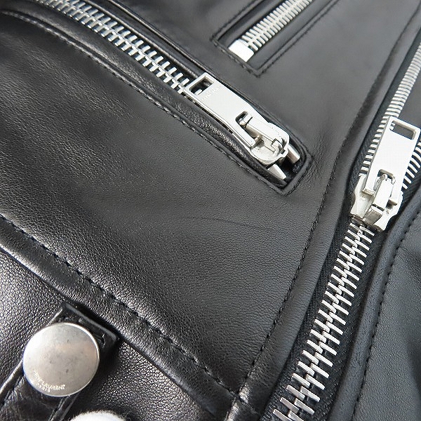 実際に弊社で買取させて頂いた【JPタグ】SAINT LAURENT PARIS/サンローランパリ 16SS ラムレザー ダブル ライダースジャケット L01O 397290 Y5YA1/42の画像 8枚目