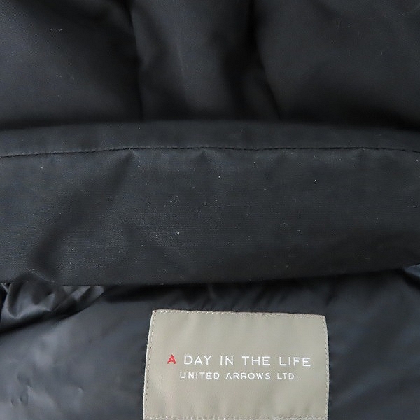 実際に弊社で買取させて頂いたUNITED ARROWS/ユナイテッドアローズ a day in the life ロングダウンジャケット ファー付き Lの画像 6枚目