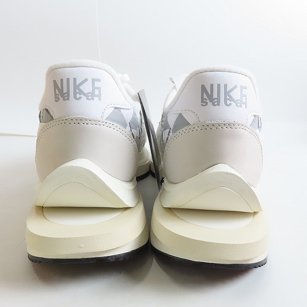 実際に弊社で買取させて頂いた【未使用】NIKE×sacai×Jean Paul Gaultier/ナイキ×サカイ×ゴルチェ Woven VaporWaffle "White" DR5209-100 27.5の画像 1枚目