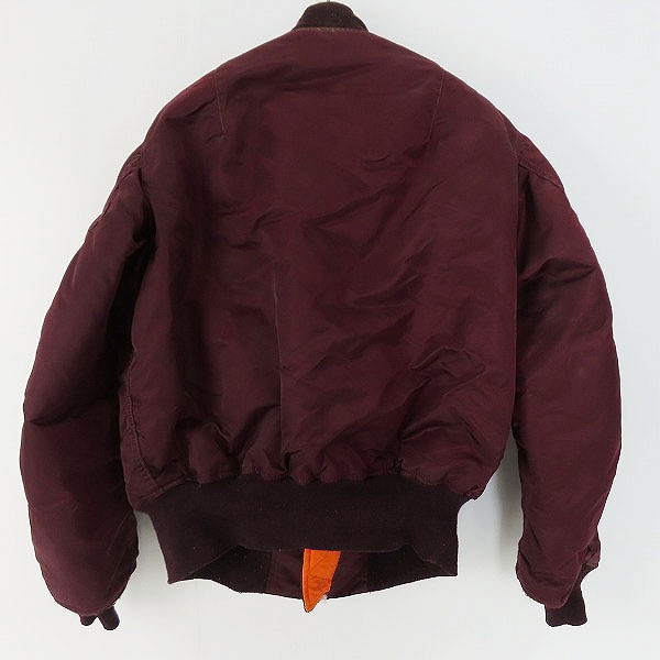 実際に弊社で買取させて頂いたALPHA INDUSTRIES/アルファインダストリーズ MA-1 リバーシブル フライトジャケット ワインレッド系/MIL-J-82790J Lの画像 1枚目