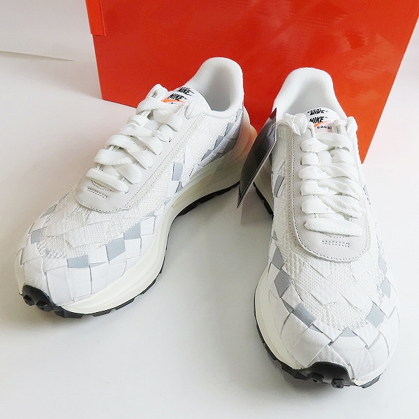 実際に弊社で買取させて頂いた【未使用】NIKE×sacai×Jean Paul Gaultier/ナイキ×サカイ×ゴルチェ Woven VaporWaffle "White" DR5209-100 27.5