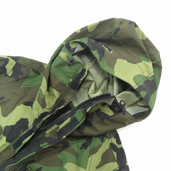 実際に弊社で買取させて頂いたISAMUKATAYAMA BACKLASH/バックラッシュ GORE-TEX/ゴアテックス 迷彩 ジャケット 1276-01 /Sの画像 4枚目