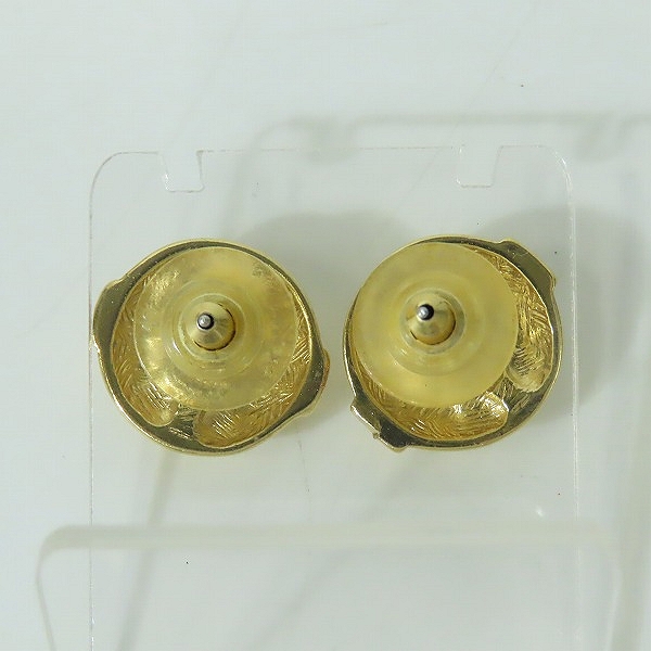 実際に弊社で買取させて頂いたGIVENCHY/ジバンシィ Gロゴ×フェイクパール ピアス ゴールドの画像 2枚目