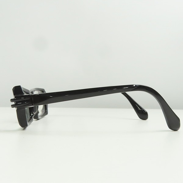 実際に弊社で買取させて頂いたLESS THAN HUMAN/レスザンヒューマン Cult メガネフレーム/アイウェアの画像 2枚目