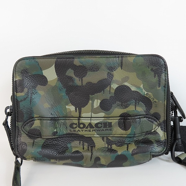 実際に弊社で買取させて頂いたCOACH/コーチ チャーター クロスボディ ウィズ ハイブリッド ポーチ ウィズ カモ C5330