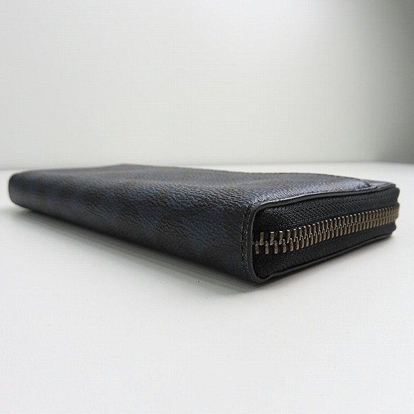 実際に弊社で買取させて頂いたCOACH/コーチ シグネチャー ラウンドジップウォレット/長財布の画像 2枚目