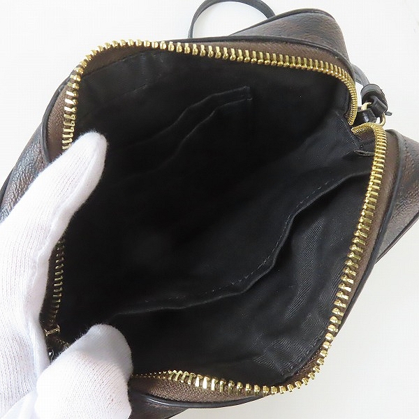 実際に弊社で買取させて頂いたCOACH/コーチ シグネチャー PVC×レザー ショルダーバッグ/カメラバッグ 91677 の画像 3枚目