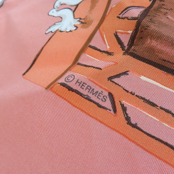 実際に弊社で買取させて頂いたHERMES/エルメス カレ90 馬小屋 シルク スカーフの画像 4枚目