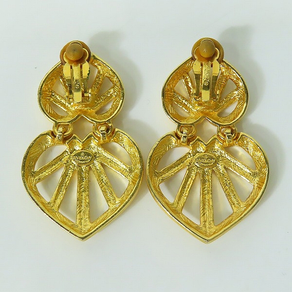 実際に弊社で買取させて頂いたGIVENCHY/ジバンシィ ハート イヤリング ゴールドの画像 3枚目