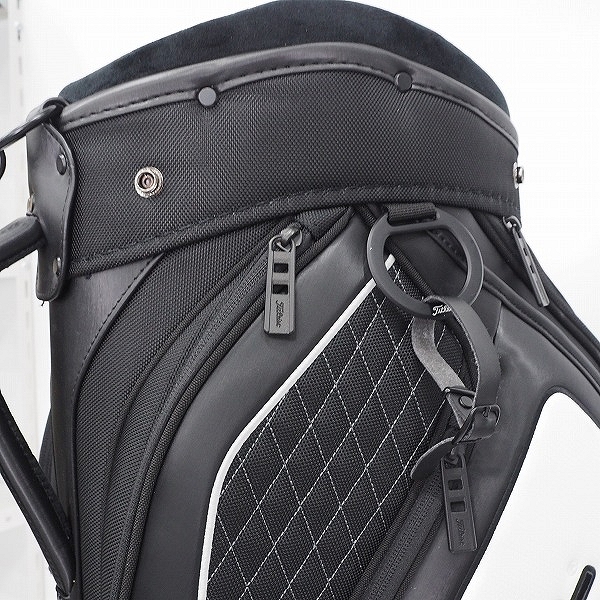 実際に弊社で買取させて頂いたTitleist/タイトリスト TB20SF4 9.5型 6分割ミッドサイズ キャディバッグ ブラックｘホワイトの画像 4枚目