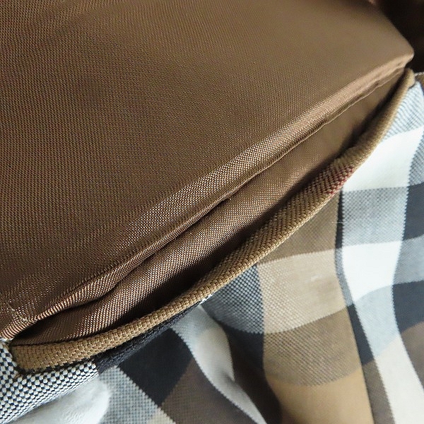 実際に弊社で買取させて頂いたBURBERRY/バーバリー チェック テーラードジャケット 8036696/46Rの画像 8枚目