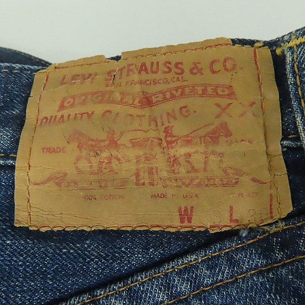 実際に弊社で買取させて頂いたLevis/リーバイス 501 ヴィンテージ 刻印16 ビッグE ボタンフライ デニムパンツの画像 3枚目