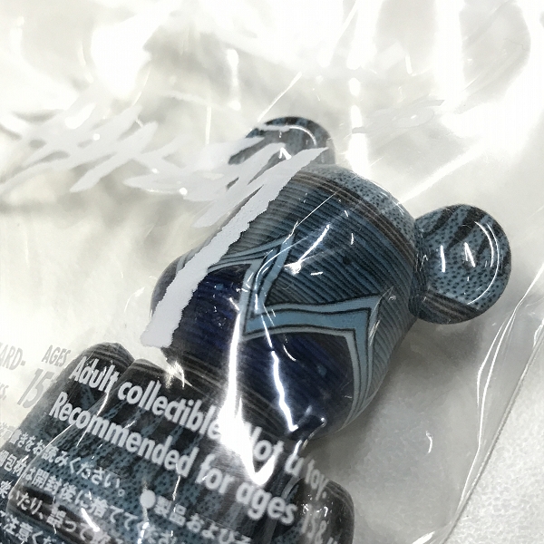 実際に弊社で買取させて頂いた【未開封】STUSSY×MEDICOM TOY/ステューシー×メディコムトイ BE@RBRICK/ベアブリック WORLD TOUR 100%の画像 2枚目