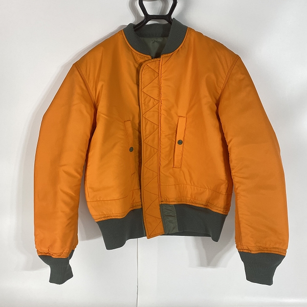実際に弊社で買取させて頂いたALPHA INDUSTRIES/アルファ インダストリーズ リバーシブル MA-1 フライトジャケット TA1545-203/Lの画像 2枚目