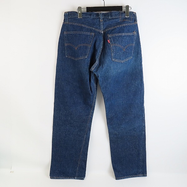 実際に弊社で買取させて頂いたLEVI'S/リーバイス 501 66後期 刻印6/点々 スモールe 赤耳 ヴィンテージ デニムパンツ W35/L32の画像 1枚目
