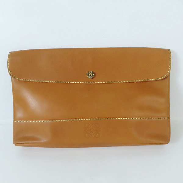 実際に弊社で買取させて頂いたLOEWE/ロエベ アナグラムロゴ レザークラッチバッグ