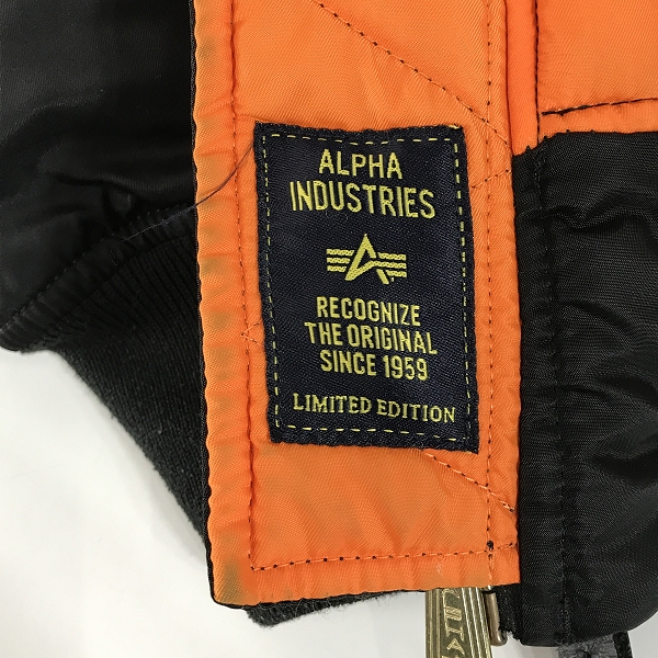 実際に弊社で買取させて頂いたALPHA INDUSTRIES/アルファ インダストリーズ リバーシブル 星条旗 MA-1 フライトジャケット/Lの画像 7枚目
