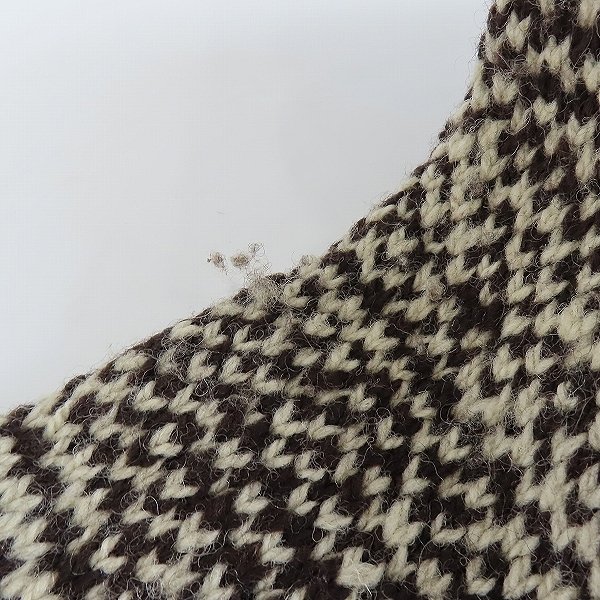 実際に弊社で買取させて頂いたInverallan/インバーアラン/雪柄 襟付きカーディガン の画像 4枚目