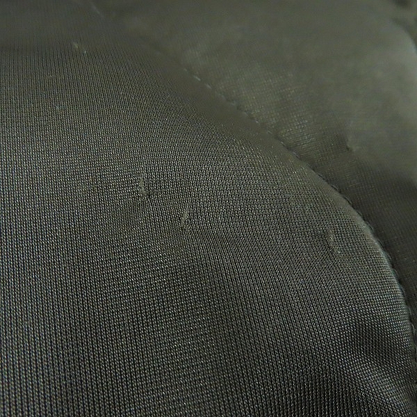 実際に弊社で買取させて頂いたUNITED ARROWS &SONS/ユナイテッドアローズアンドサンズ ノーカラーキルティングコート 1125-699-5774/Mの画像 7枚目