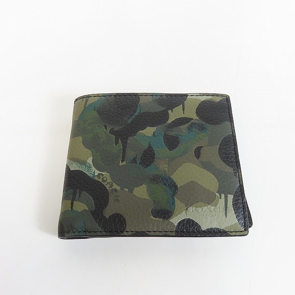 実際に弊社で買取させて頂いたCOACH/コーチ カモ柄 二つ折り財布/ウォレット