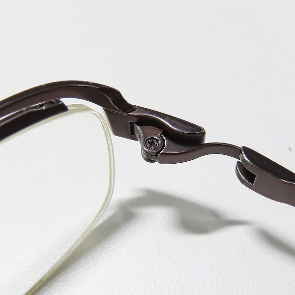 実際に弊社で買取させて頂いた999.9/フォーナインズ チタンメガネフレーム 眼鏡 S-111Tの画像 5枚目