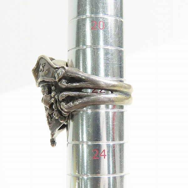 実際に弊社で買取させて頂いたLeathers&Treasures/レザーズアンドトレジャーズ パイレーツオブカリビアン スカル リング 22.5号の画像 7枚目