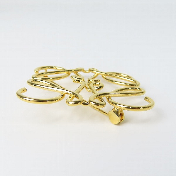 実際に弊社で買取させて頂いたLOEWE/ロエベ ANAGRAM BROOCH/アナグラム ブローチ/バッジ 111.25.020の画像 3枚目