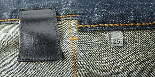 実際に弊社で買取させて頂いた【JPタグ】DIOR HOMME/ディオールオム 07AW Jake 加工デニム 7H311080585/28の画像 2枚目