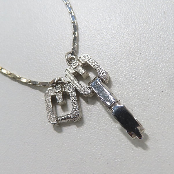 実際に弊社で買取させて頂いたGIVENCHY/ジバンシィ 4Gスクエアロゴ ネックレスの画像 5枚目