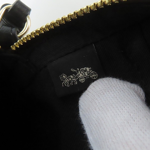 実際に弊社で買取させて頂いたCOACH/コーチ シグネチャー PVC×レザー ショルダーバッグ/カメラバッグ 91677 の画像 5枚目