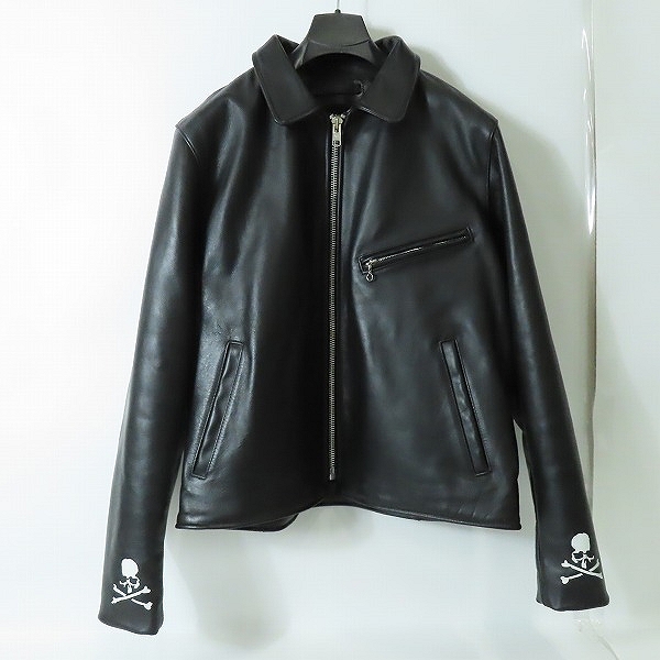 実際に弊社で買取させて頂いたMASTERMIND WORLD×VANSON/マスターマインド×バンソン 17AW 背面スカル ロゴ プリント ライダース MWVP17-BL001-1/XXLの画像 1枚目