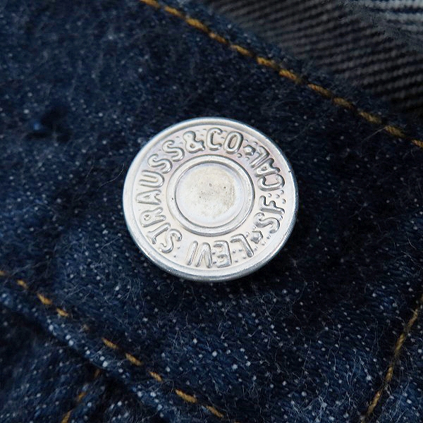 実際に弊社で買取させて頂いたLEVI'S/リーバイス 501 66後期 刻印6/点々 スモールe 赤耳 ヴィンテージ デニムパンツ W35/L32の画像 5枚目