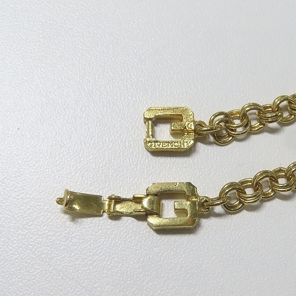 実際に弊社で買取させて頂いたGIVENCHY/ジバンシィ ロゴリンク チェーンネックレス ゴールドの画像 1枚目