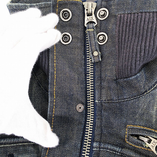 実際に弊社で買取させて頂いたARMANI EXCHANGE/アルマーニ エクスチェンジ  デニム ダメージ ジャケット/XSの画像 2枚目