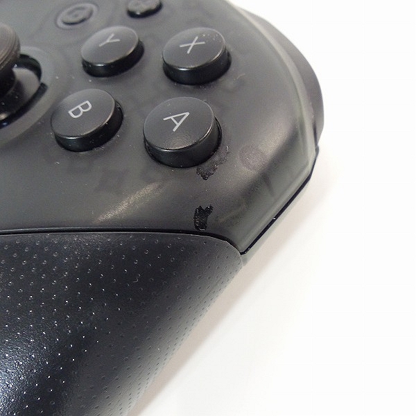 実際に弊社で買取させて頂いたNintendo/任天堂 Switch Pro コントローラー/プロコン HAC-A-FSSKA【通電確認済み】の画像 7枚目