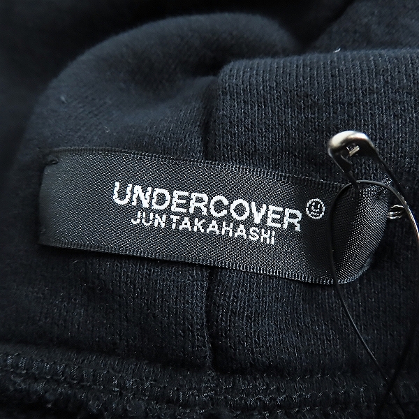 実際に弊社で買取させて頂いた【未使用】UNDERCOVER/アンダーカバー HOODIE ANGEL NOISE/satinpatch パーカー UC2C4892-3/4の画像 2枚目